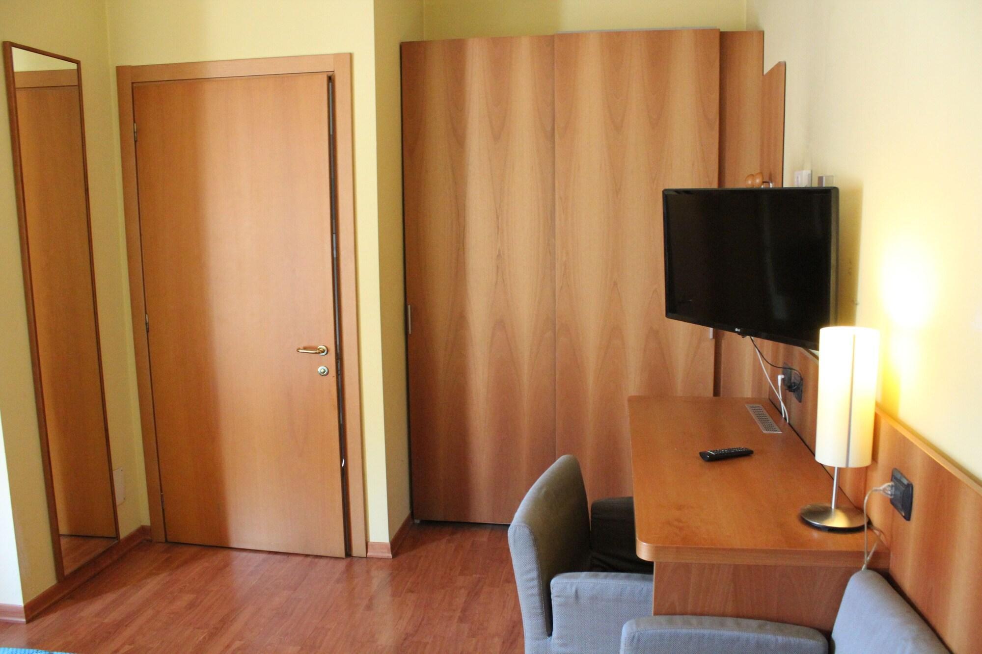 Hotel Selide Desio Exterior photo