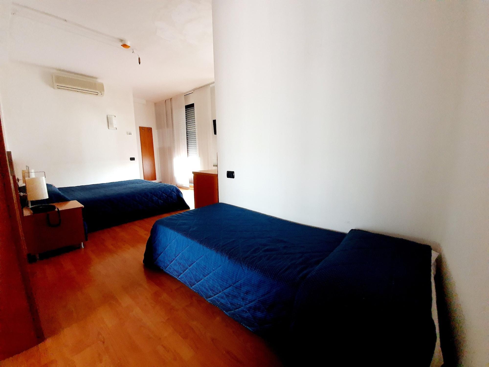 Hotel Selide Desio Exterior photo