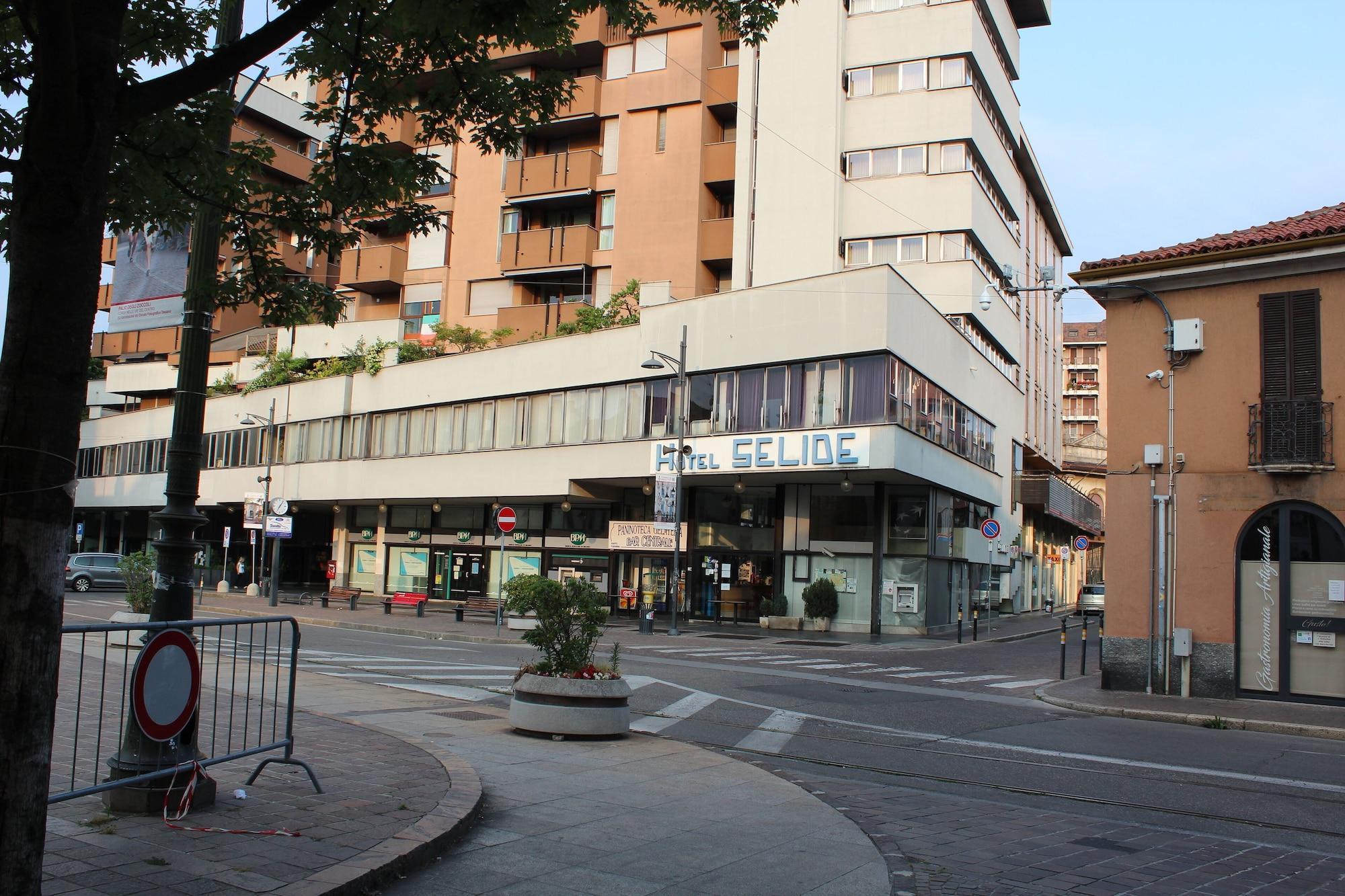 Hotel Selide Desio Exterior photo