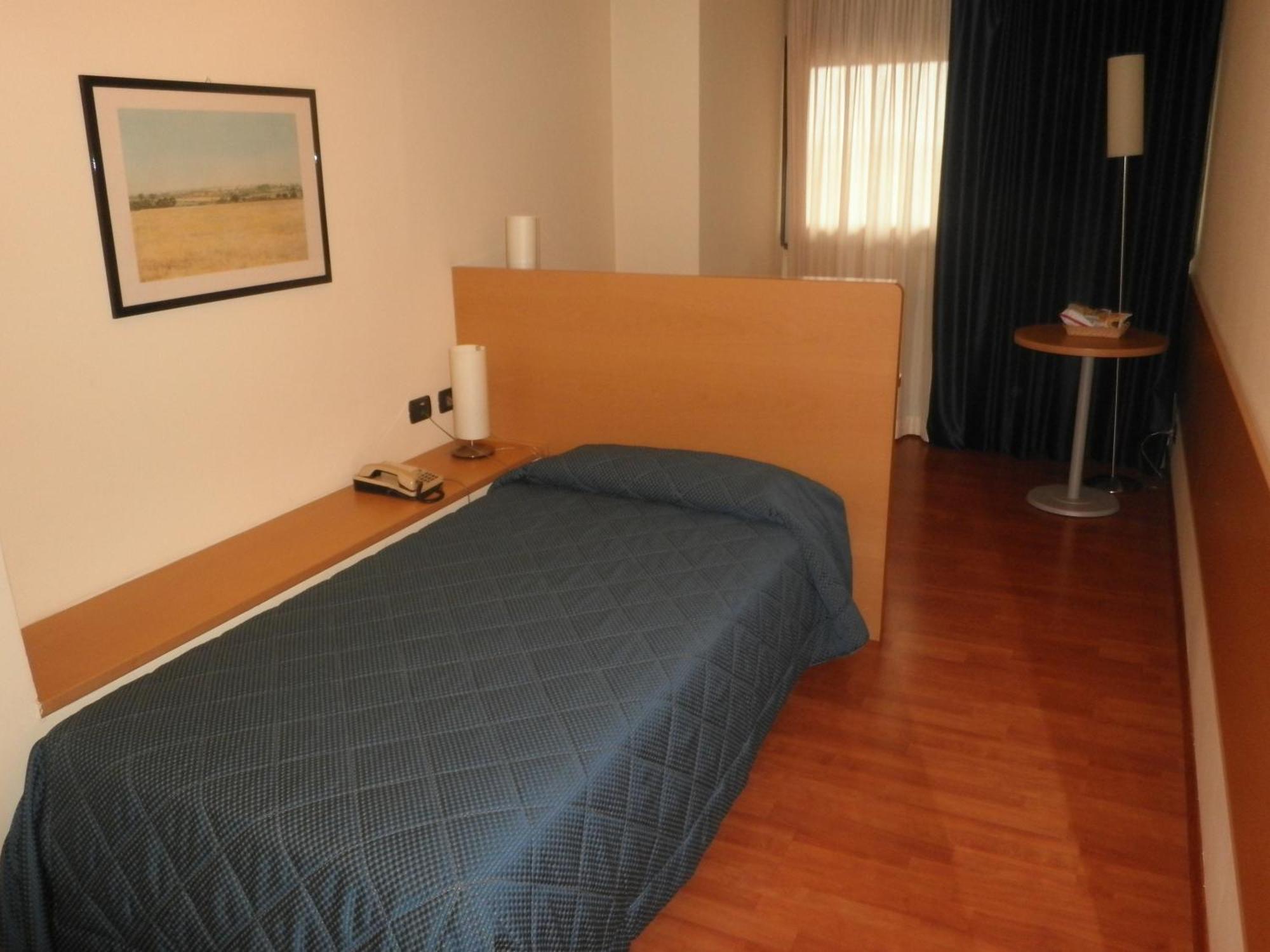 Hotel Selide Desio Exterior photo