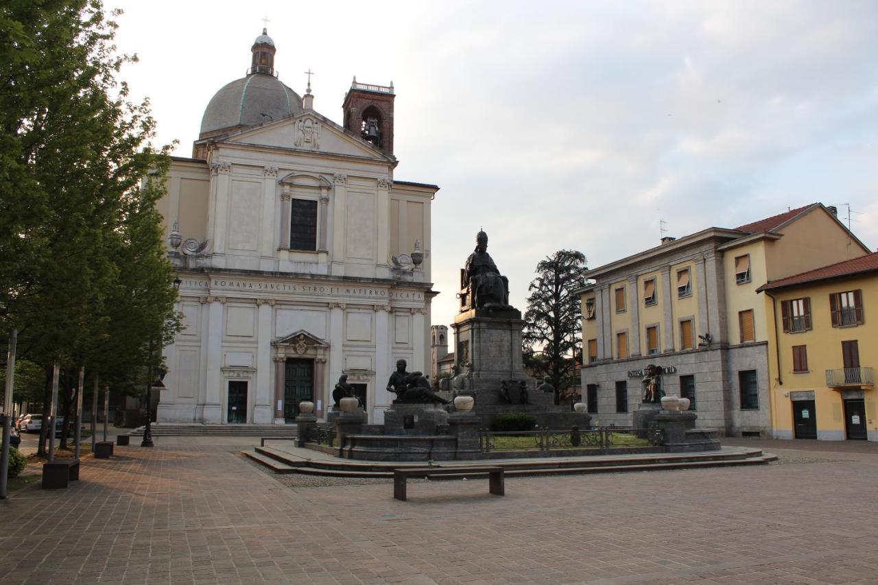 Hotel Selide Desio Exterior photo