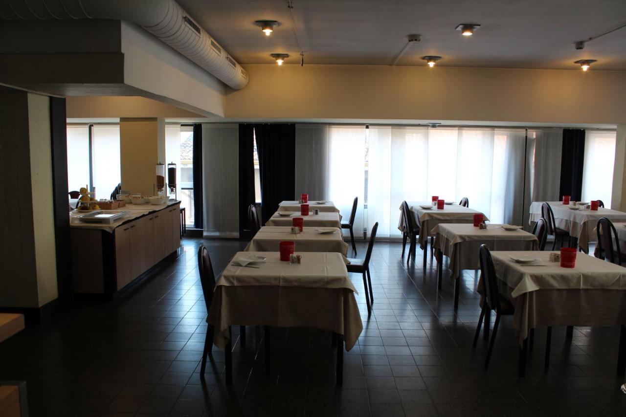 Hotel Selide Desio Exterior photo