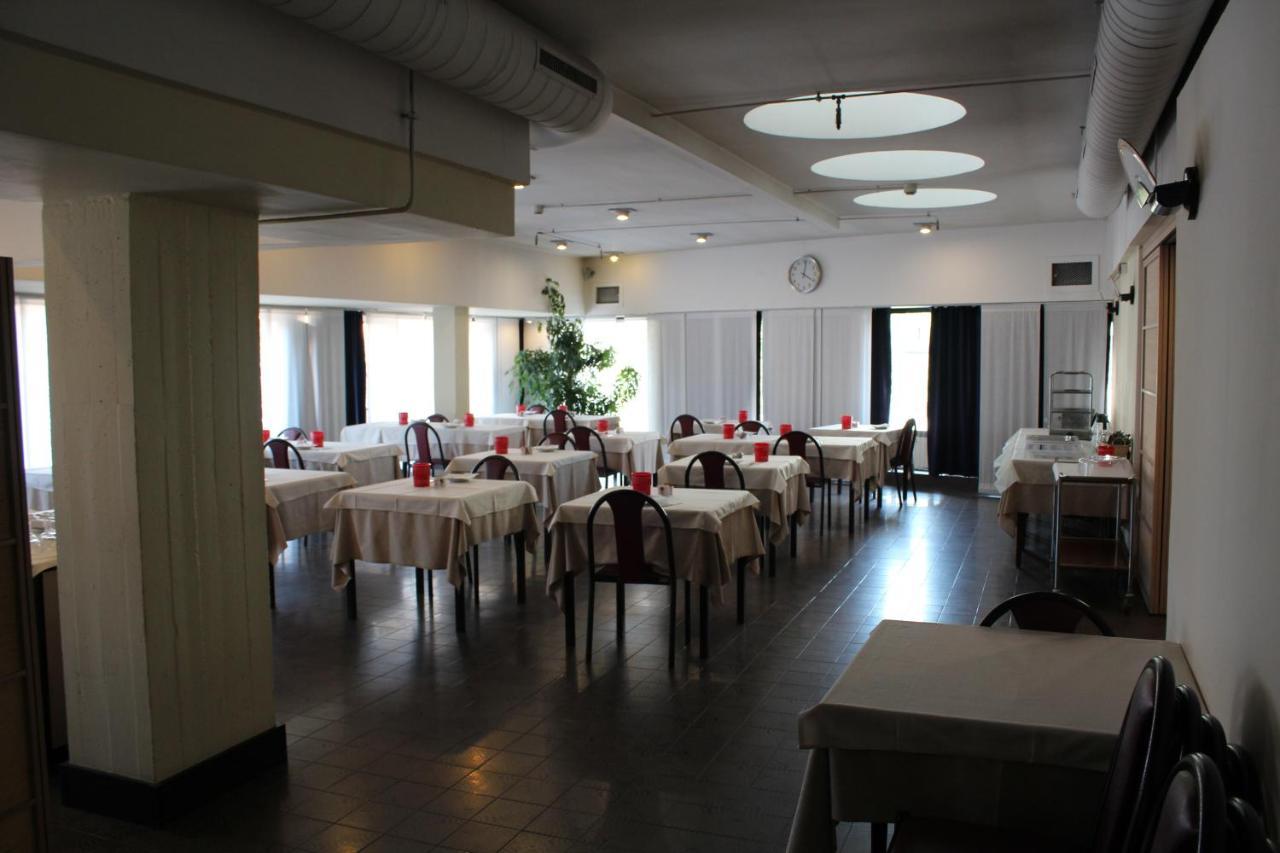 Hotel Selide Desio Exterior photo